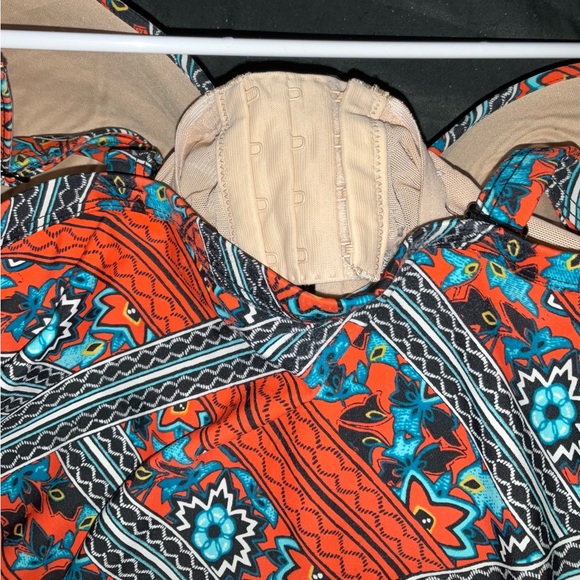 Cacique Swimwear Orange and Blue Paisley Print Front Cutout Tankini Top - Picture 5 of 6